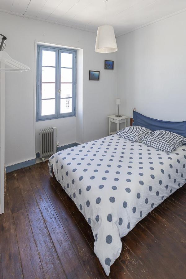 350M De La Mer - Maison Pour 6 Ile d'Yeu Exteriör bild